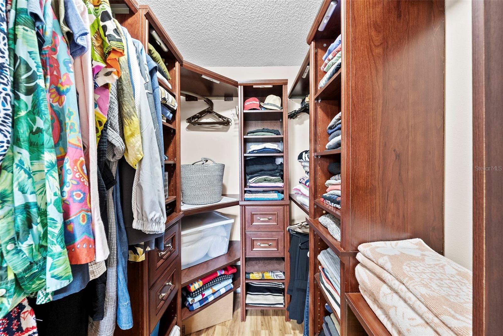 1860 MASSACHUSETTS AVE NE #206, ST PETERSBURG, FL — photo 31