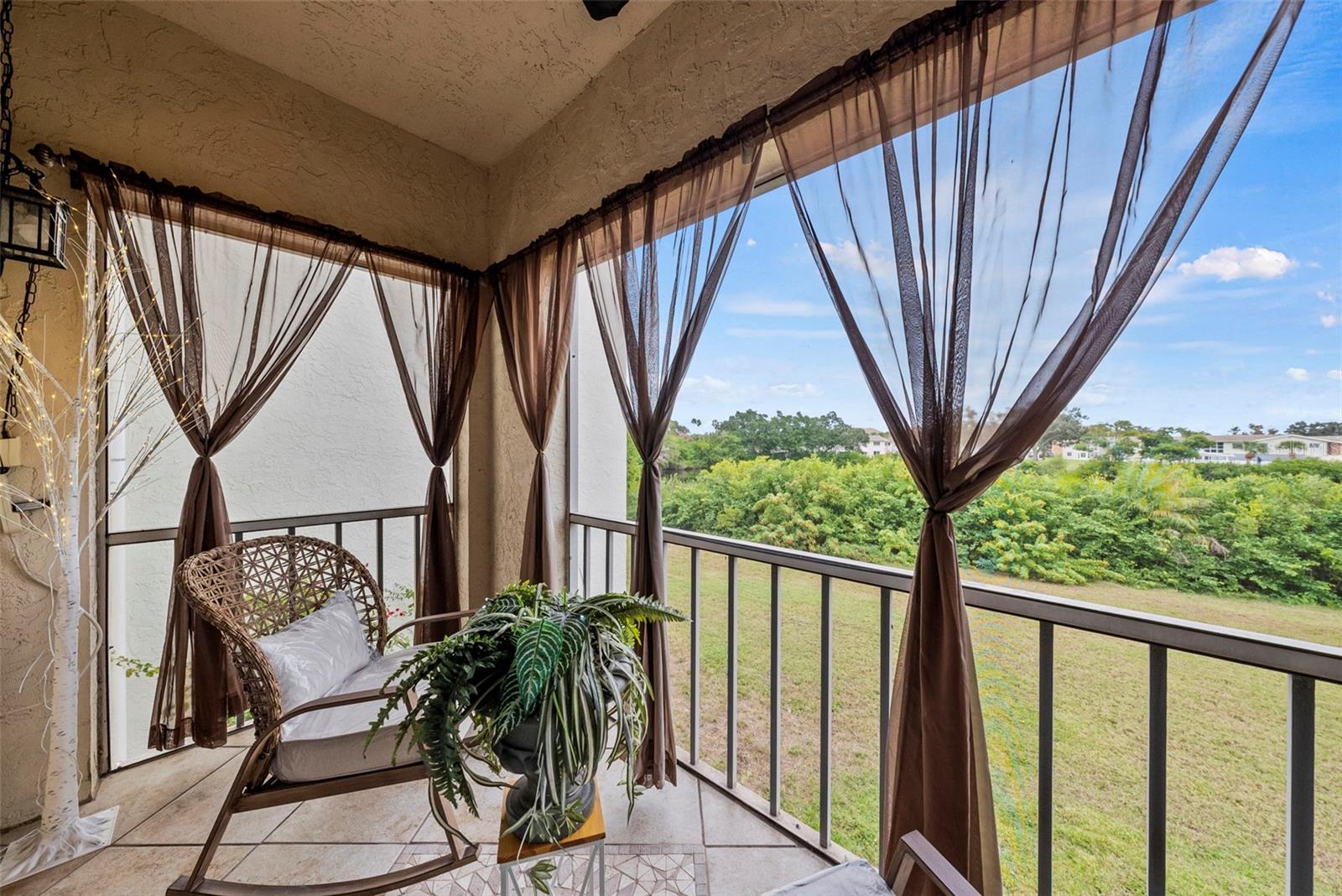 1860 MASSACHUSETTS AVE NE #206, ST PETERSBURG, FL — photo 41