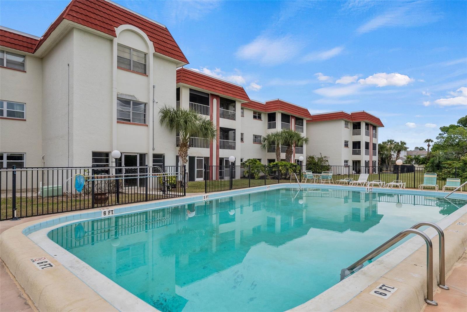 1860 MASSACHUSETTS AVE NE #206, ST PETERSBURG, FL — photo 49