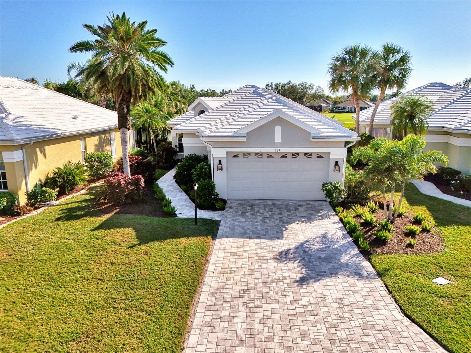 561 FALLBROOK DR, VENICE, FL