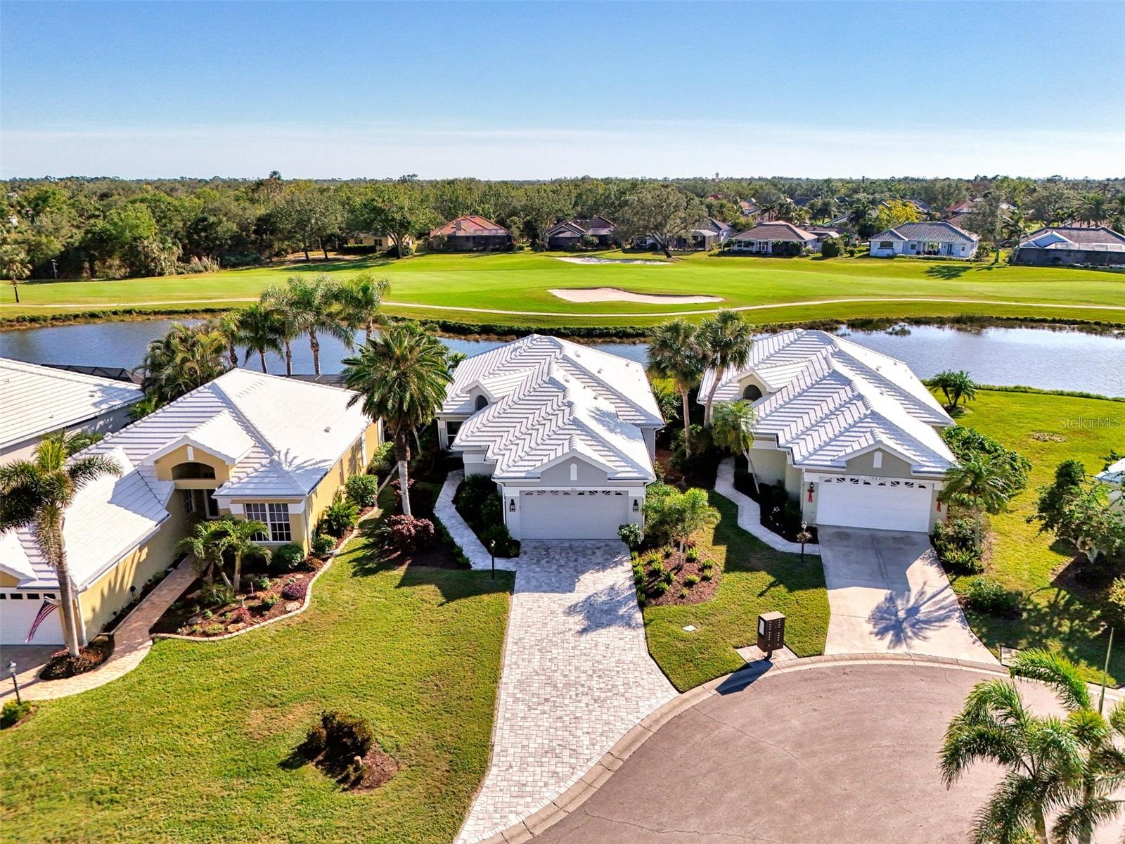 561 FALLBROOK DR, VENICE, FL — photo 4