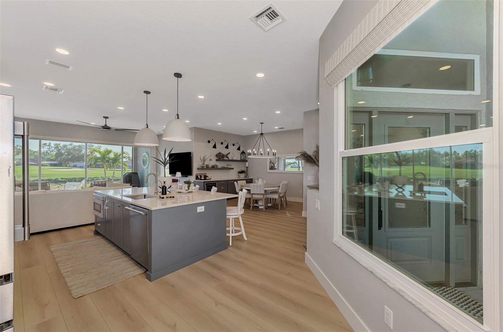 561 FALLBROOK DR, VENICE, FL — photo 23