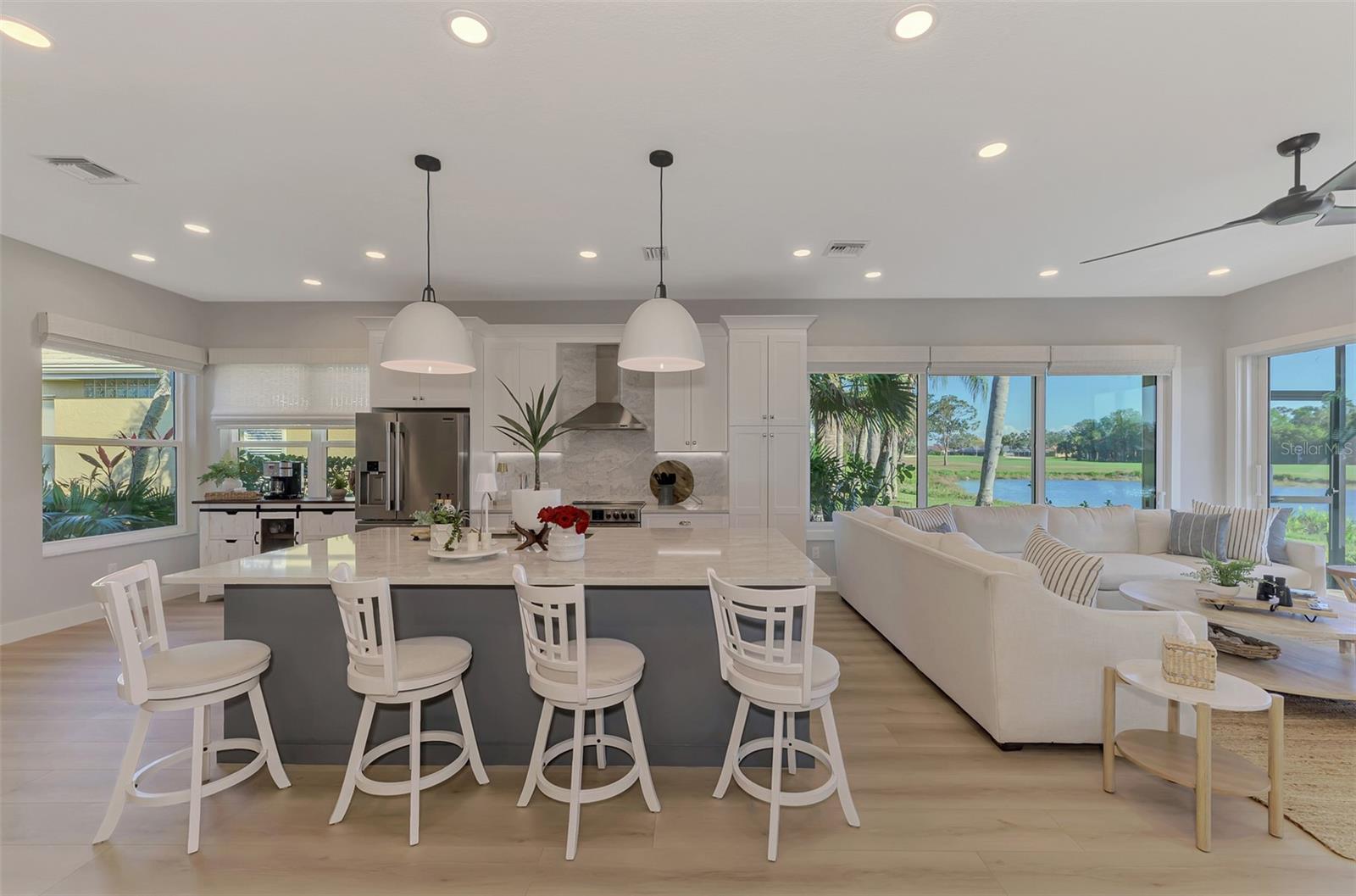561 FALLBROOK DR, VENICE, FL — photo 27
