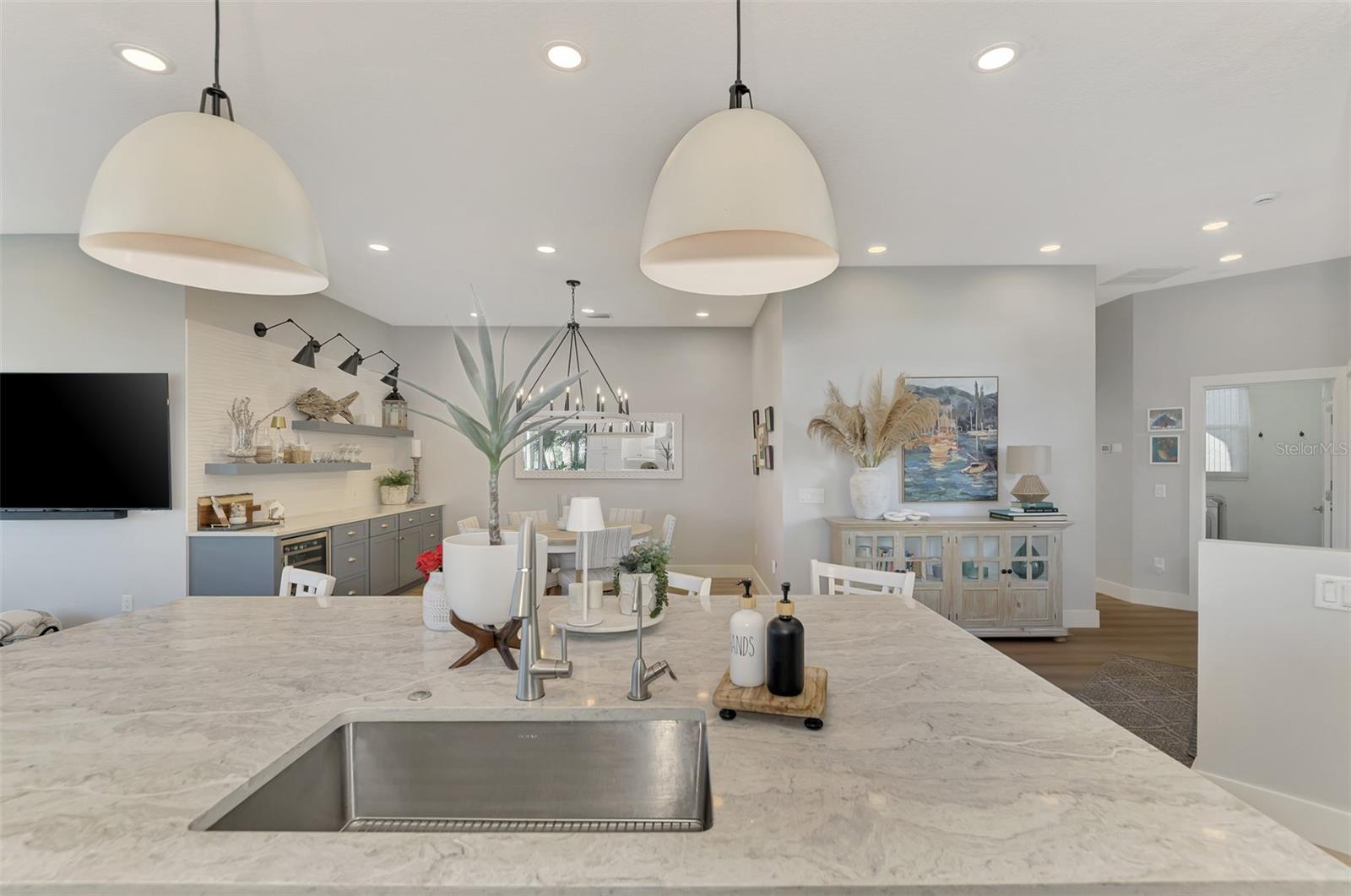 561 FALLBROOK DR, VENICE, FL — photo 35