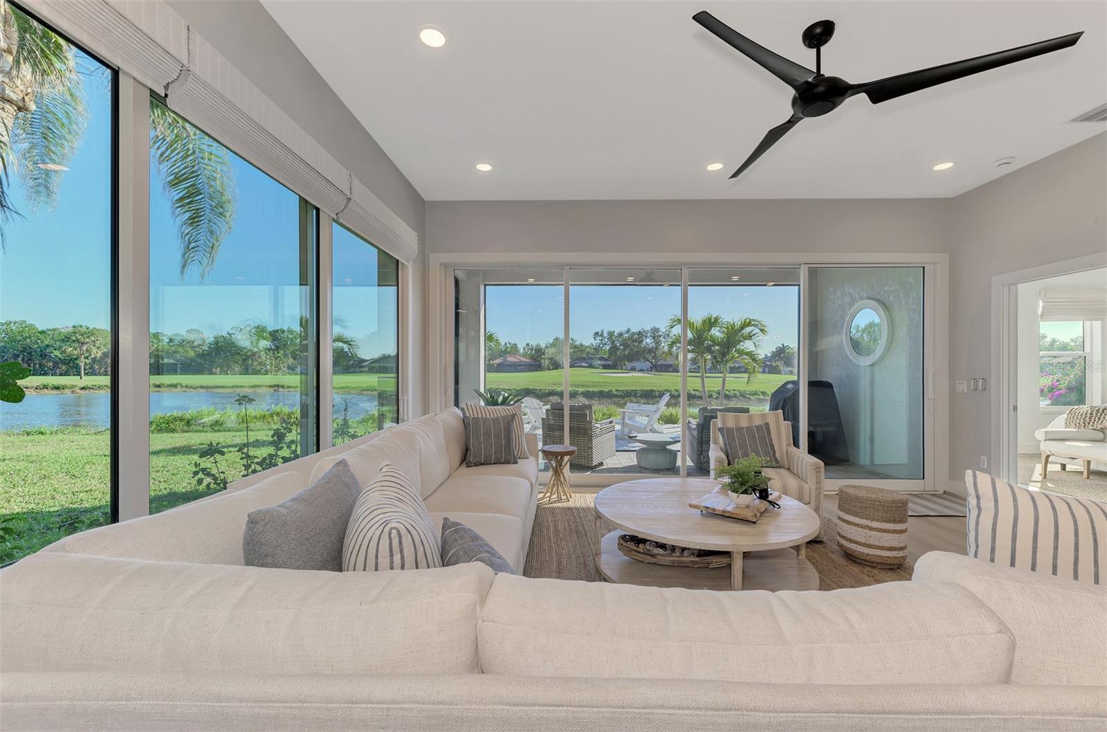561 FALLBROOK DR, VENICE, FL — photo 48