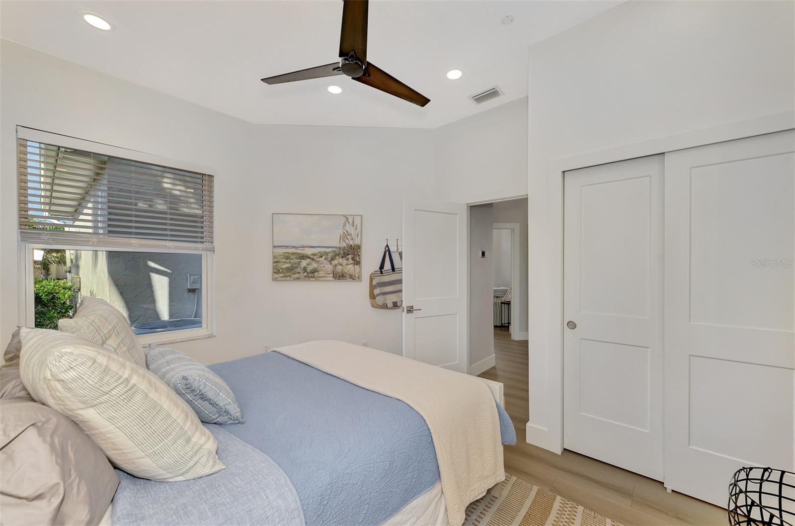 561 FALLBROOK DR, VENICE, FL — photo 71