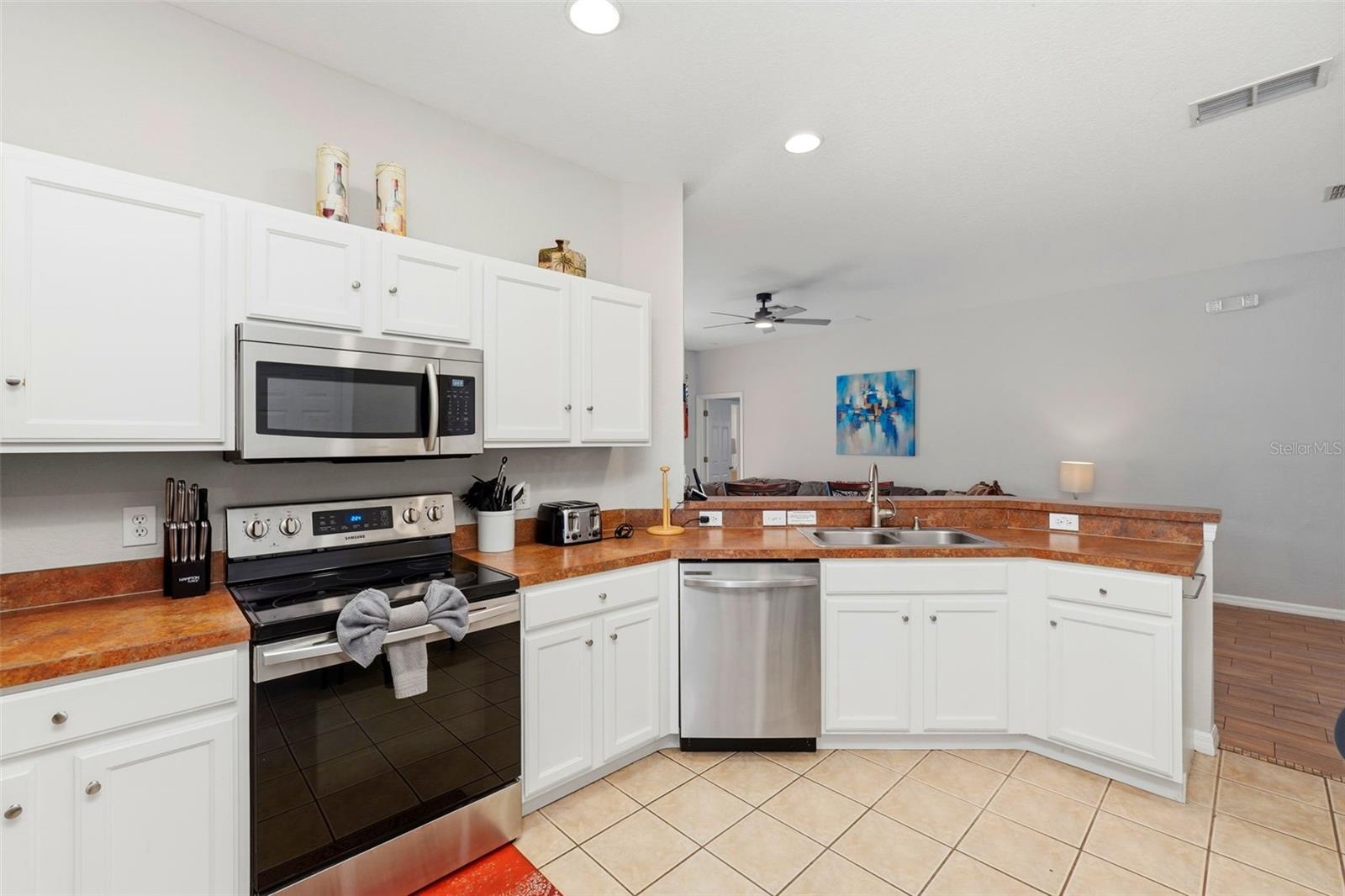 16702 CARIBBEAN BREEZE WAY, CLERMONT, FL — photo 32