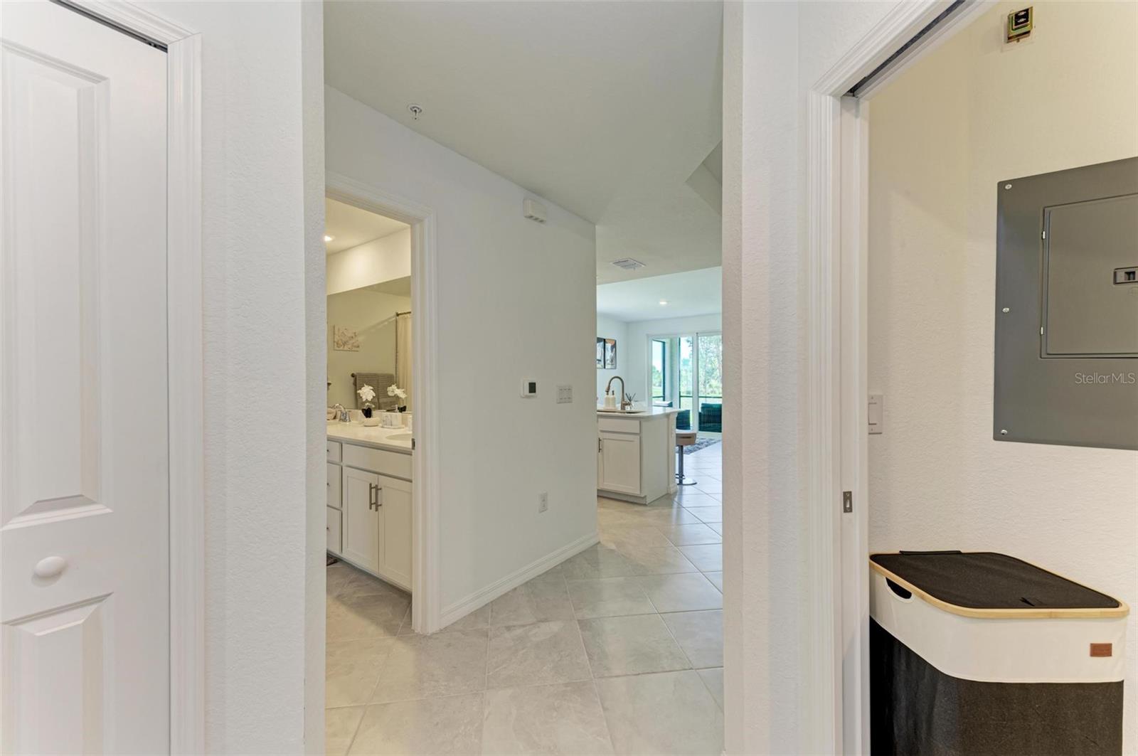 12280 WELLEN GOLF ST #101, VENICE, FL — photo 38