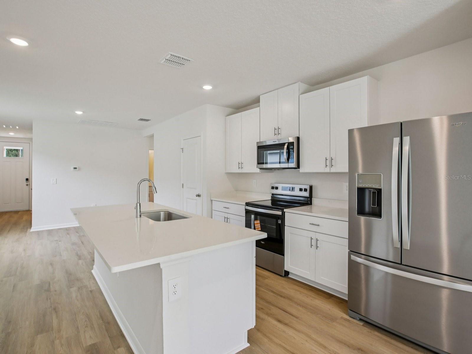 7488 MIA VINE DR, BROOKSVILLE, FL — photo 14