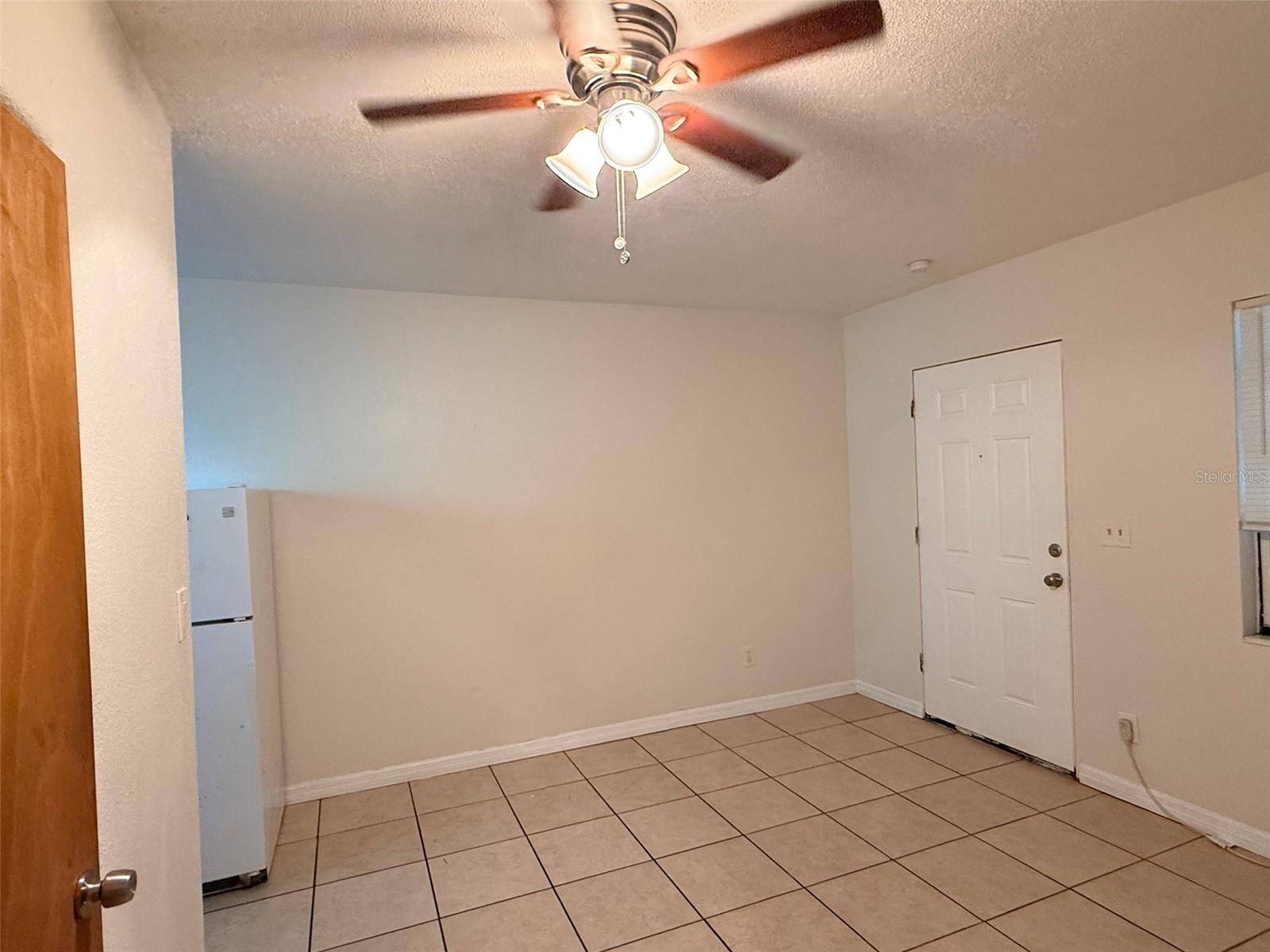 2404 10TH ST W #4, BRADENTON, FL — photo 2