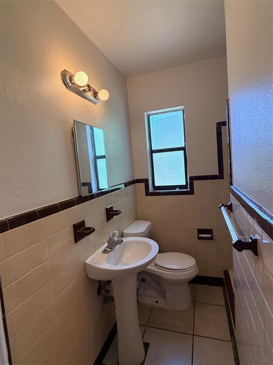 2404 10TH ST W #4, BRADENTON, FL — photo 7