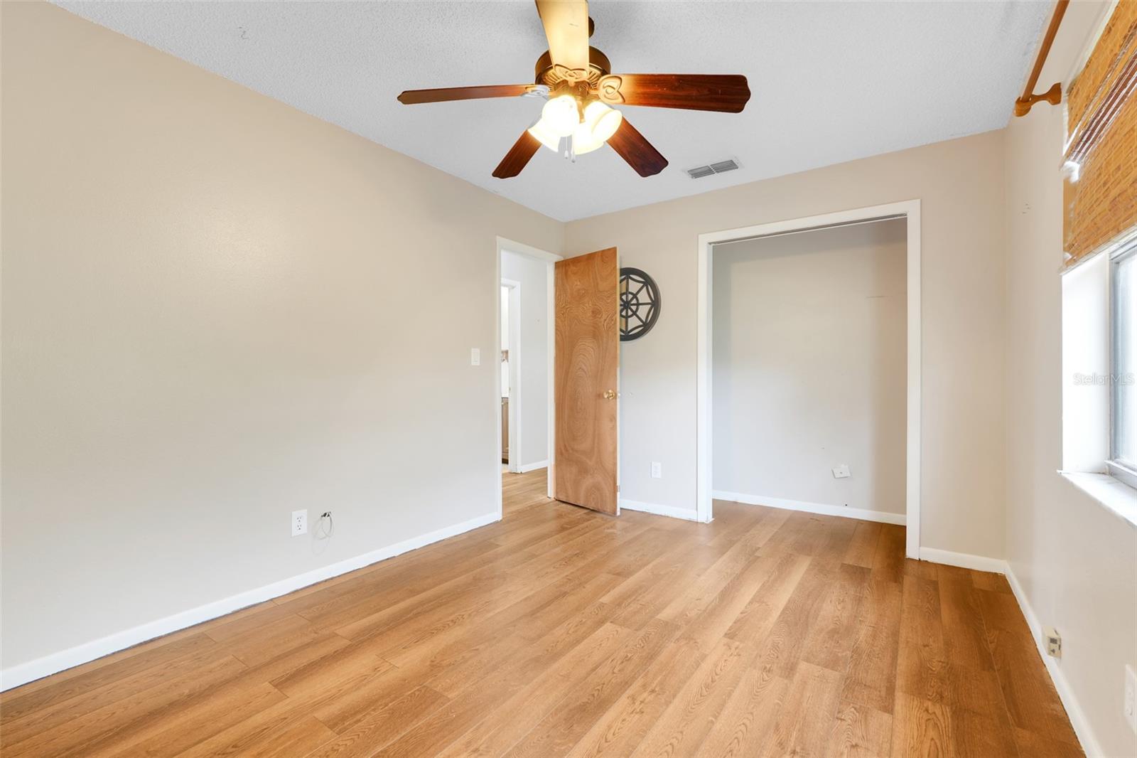 37032 GRAYS AIRPORT RD, LADY LAKE, FL — photo 38