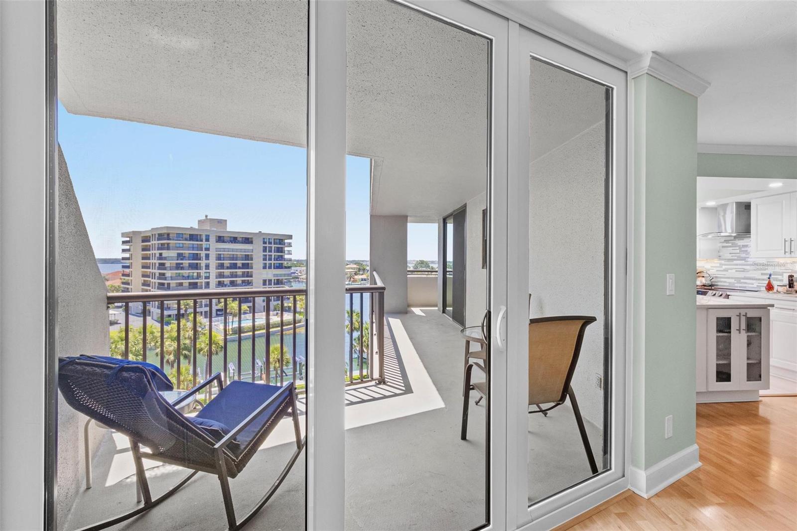 1660 GULF BLVD #607, CLEARWATER BEACH, FL — photo 9
