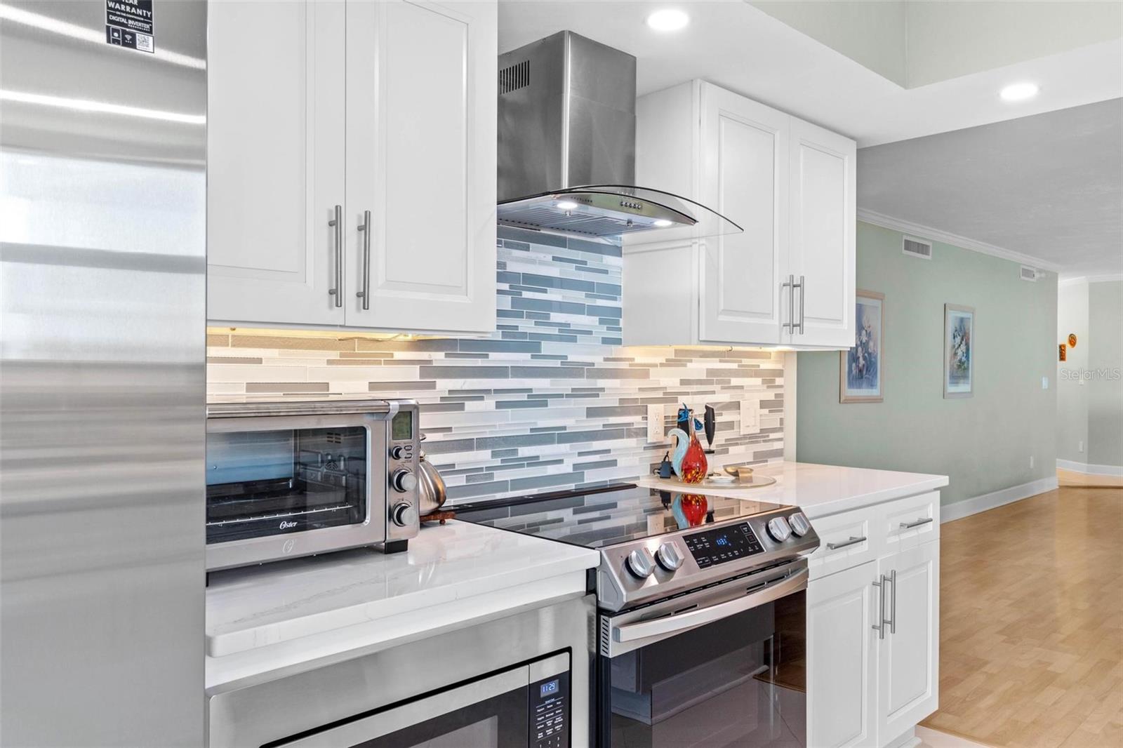 1660 GULF BLVD #607, CLEARWATER BEACH, FL — photo 13