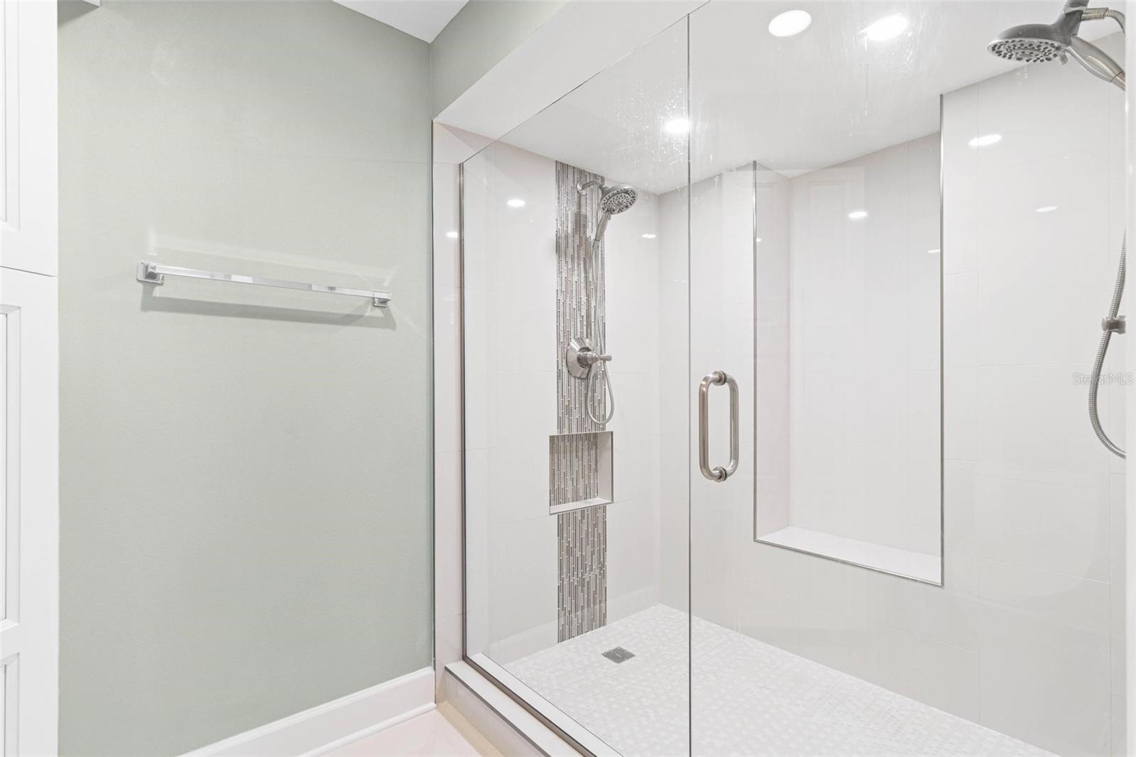 1660 GULF BLVD #607, CLEARWATER BEACH, FL — photo 21