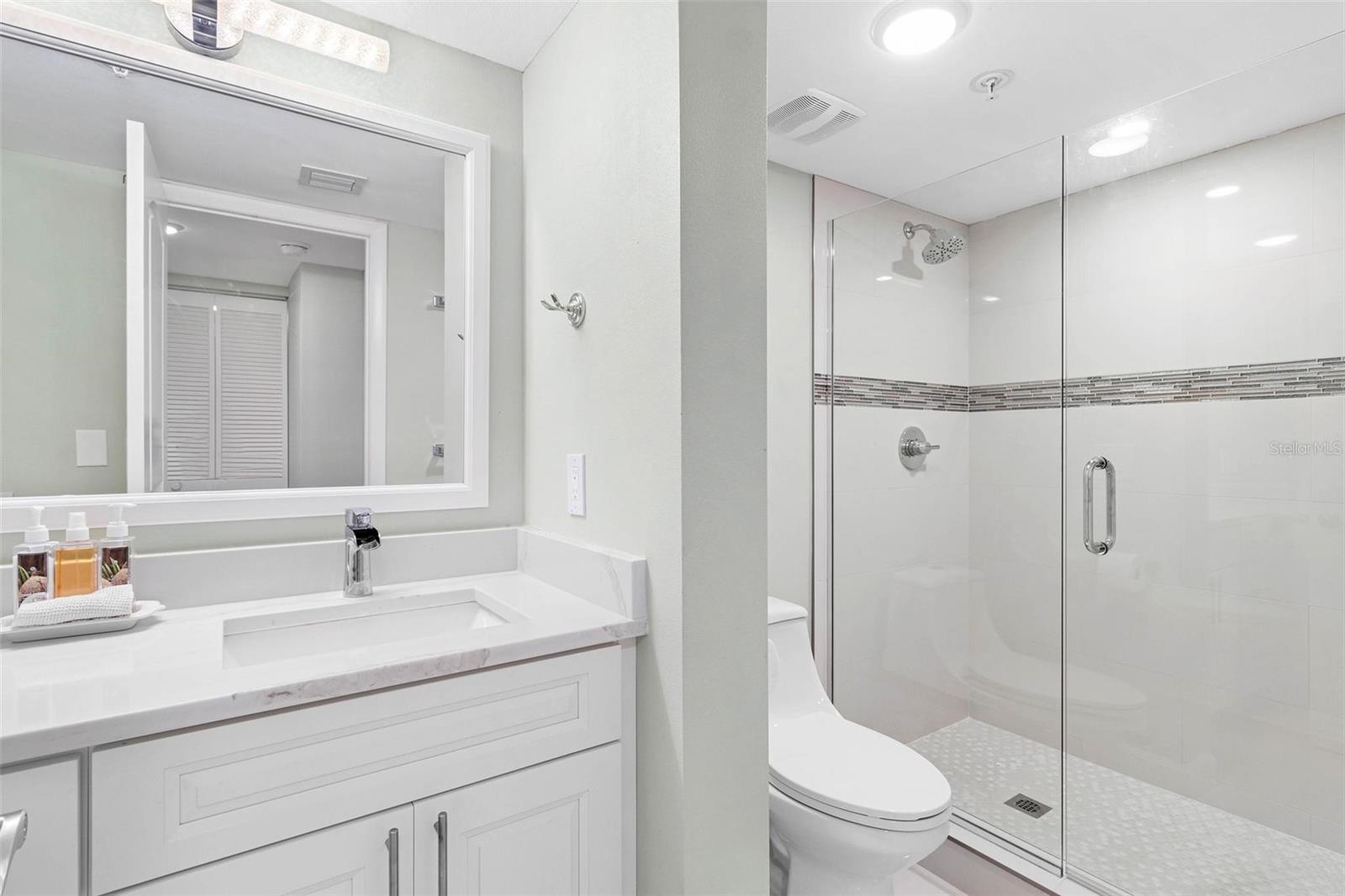 1660 GULF BLVD #607, CLEARWATER BEACH, FL — photo 27