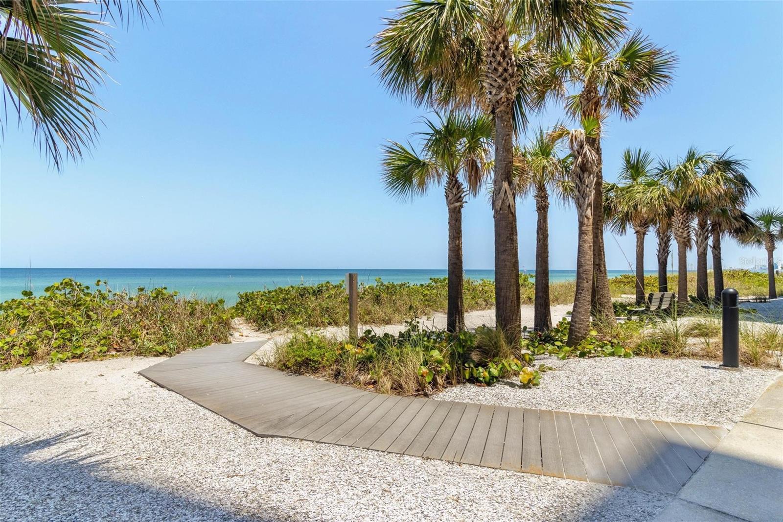 1660 GULF BLVD #607, CLEARWATER BEACH, FL — photo 40