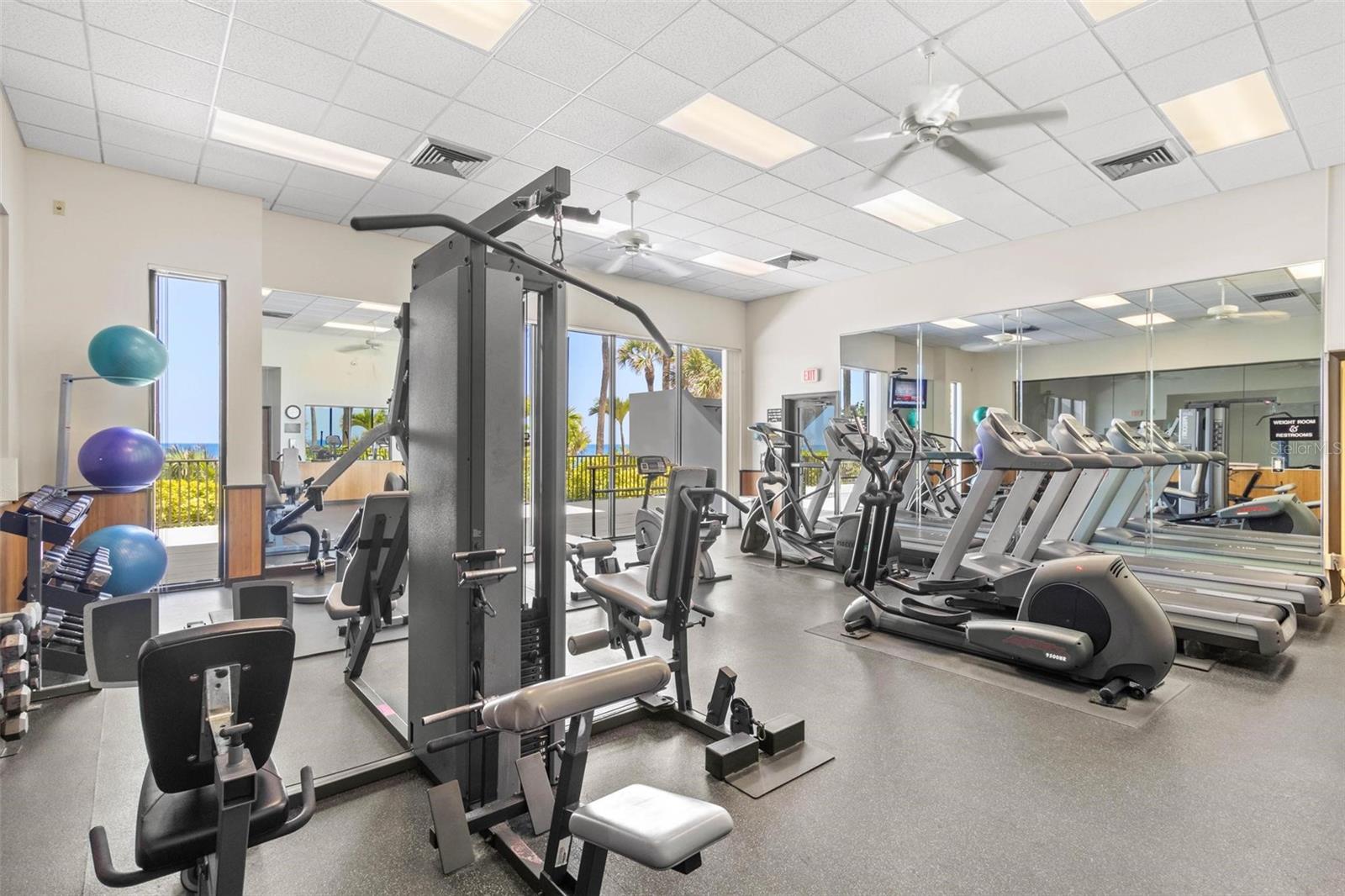 1660 GULF BLVD #607, CLEARWATER BEACH, FL — photo 45