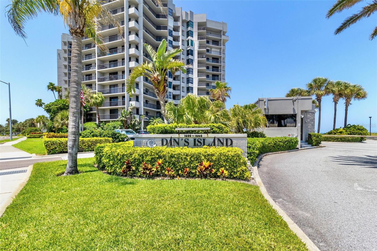 1660 GULF BLVD #607, CLEARWATER BEACH, FL — photo 49