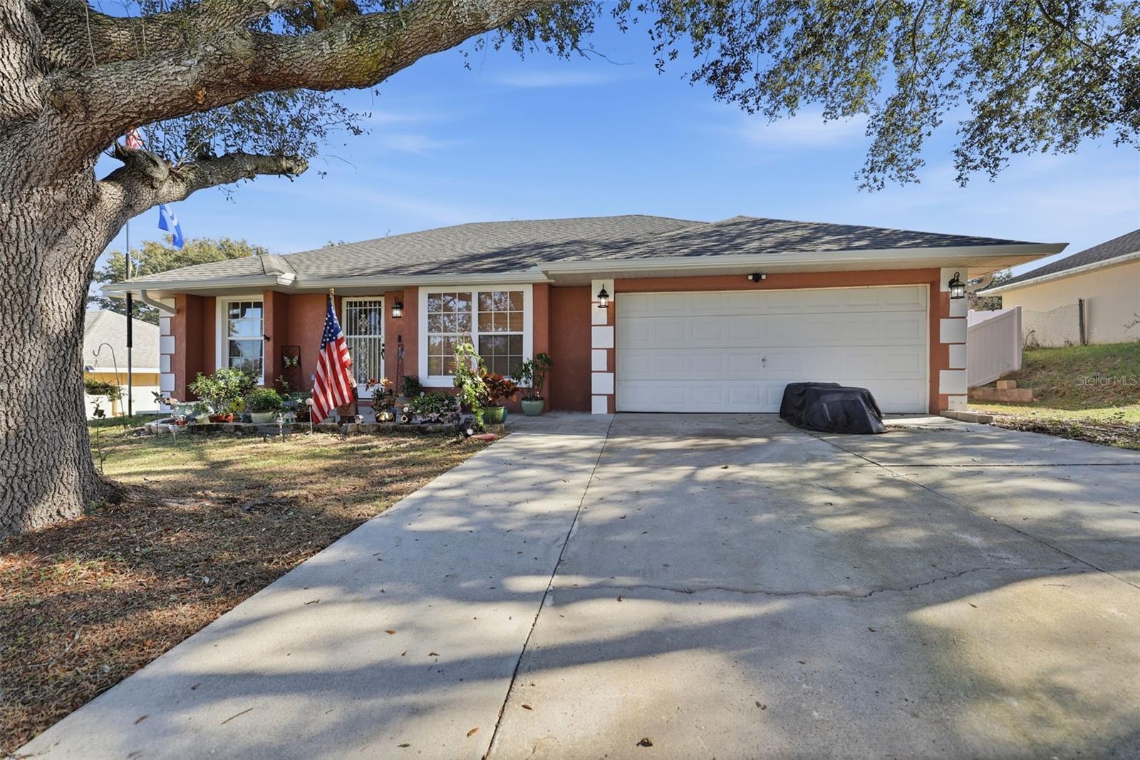 4254 WORTHINGTON PL, MASCOTTE, FL