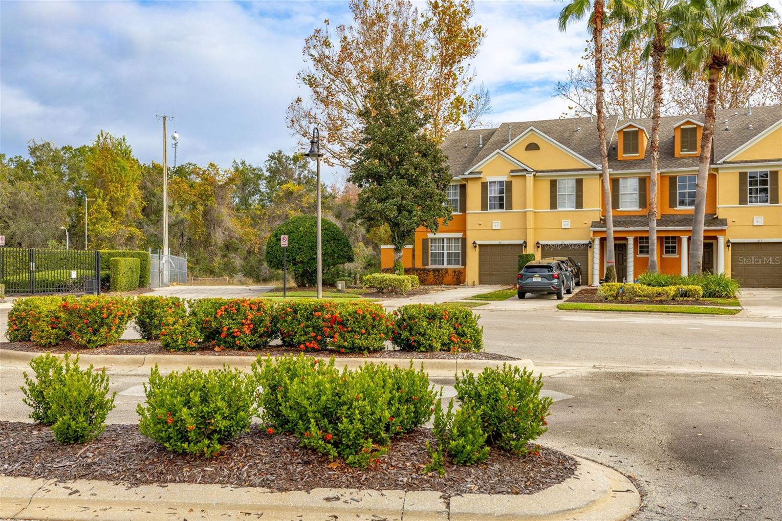 811 ASSEMBLY CT, REUNION, FL — photo 4