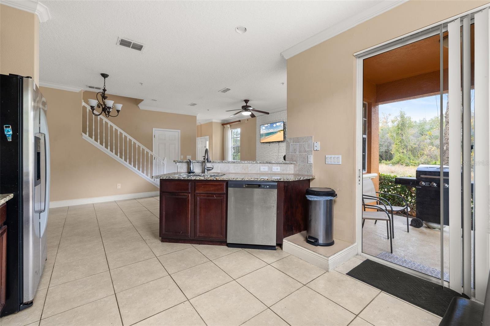 811 ASSEMBLY CT, REUNION, FL — photo 15
