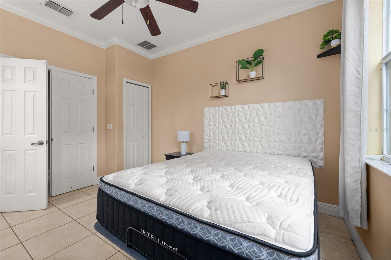 811 ASSEMBLY CT, REUNION, FL — photo 19