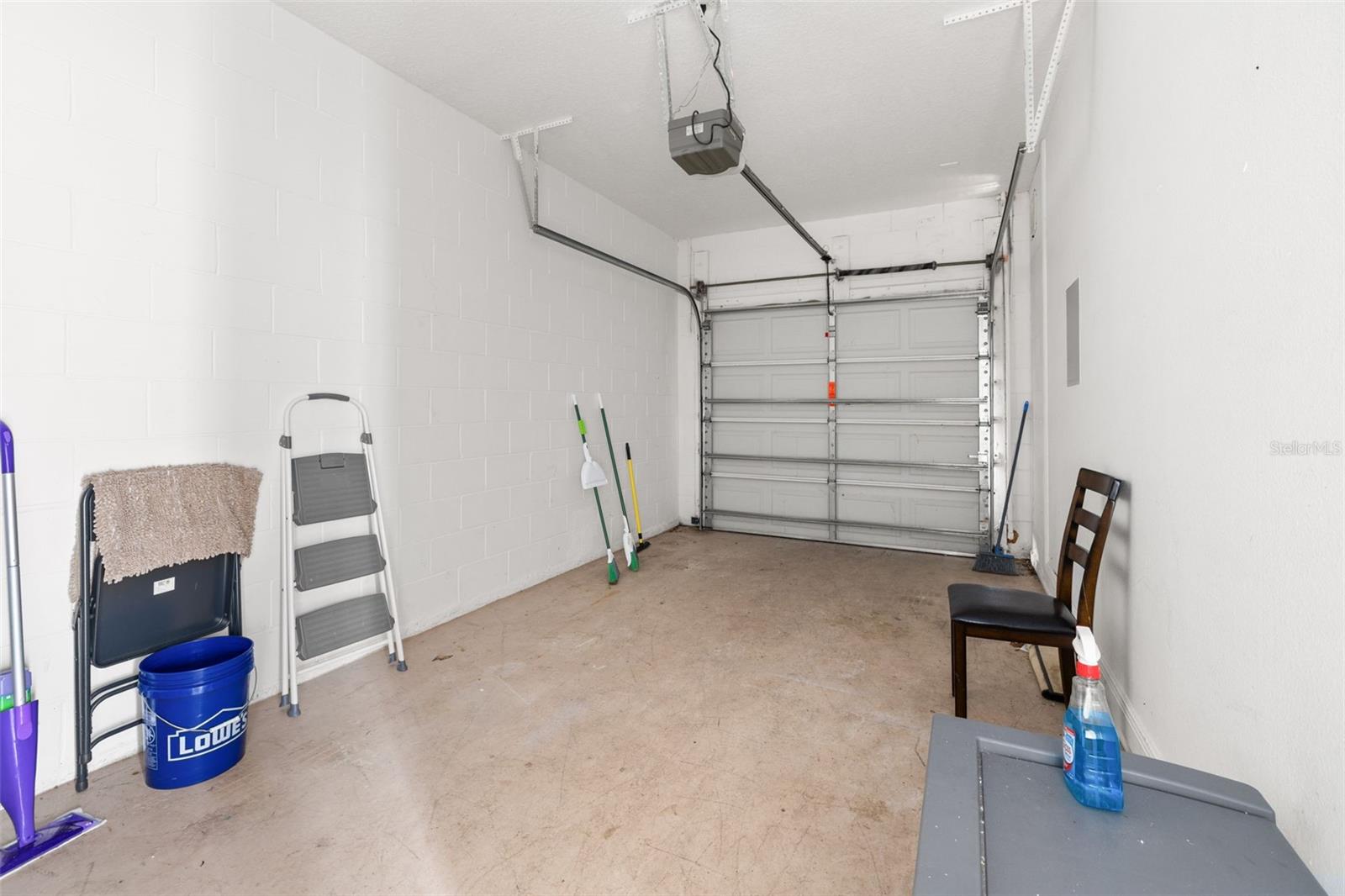 811 ASSEMBLY CT, REUNION, FL — photo 44