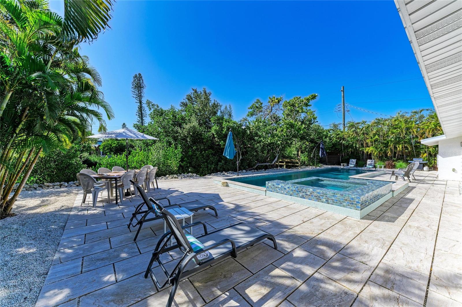115 LOS CEDROS DR, ANNA MARIA, FL — photo 8