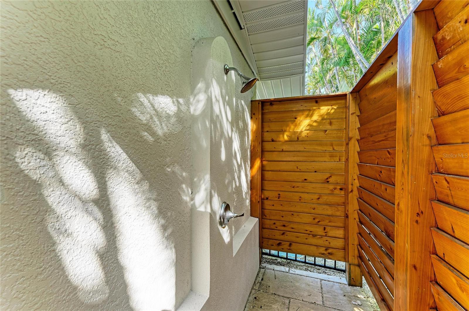 115 LOS CEDROS DR, ANNA MARIA, FL — photo 11
