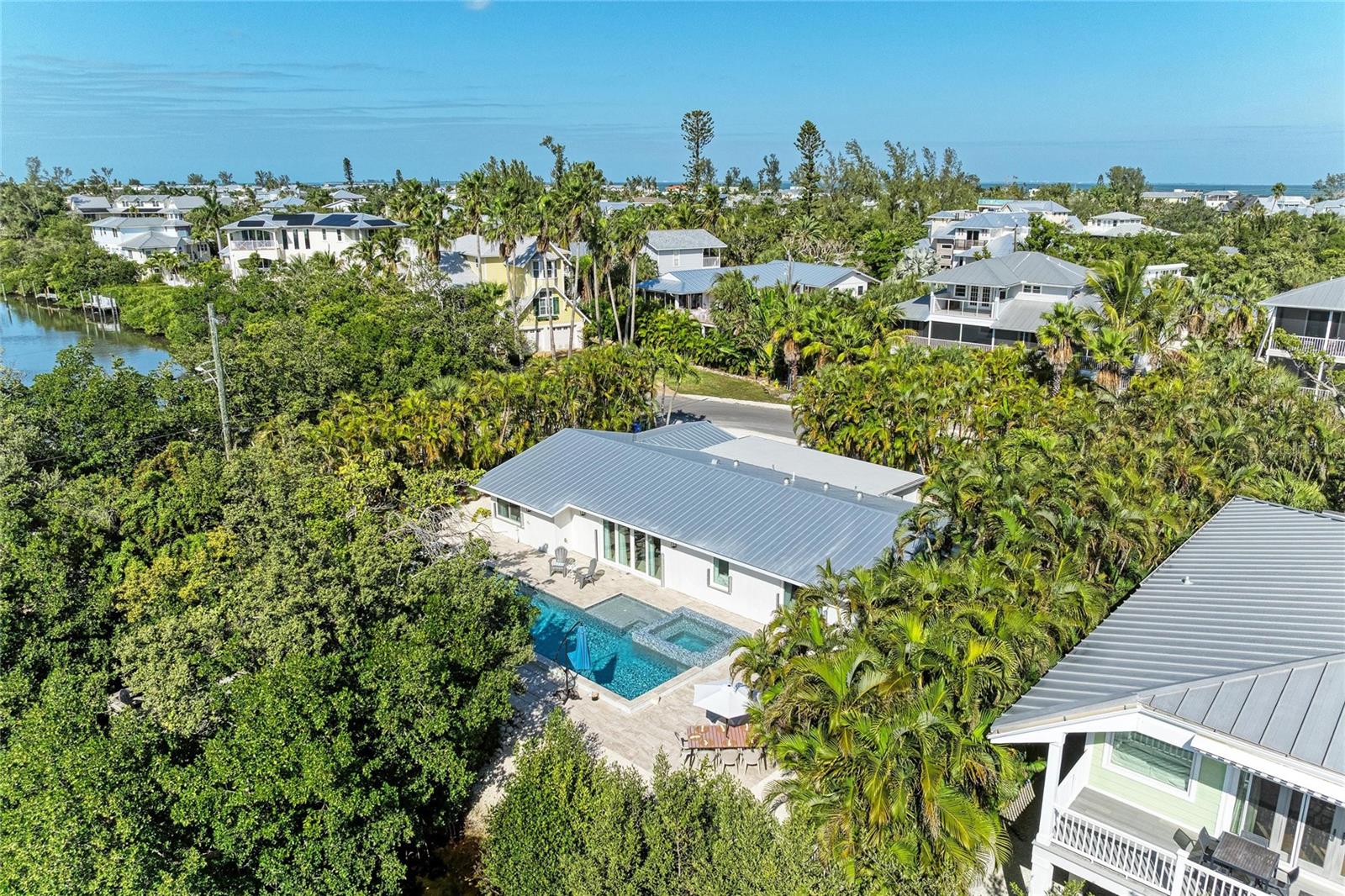 115 LOS CEDROS DR, ANNA MARIA, FL — photo 20