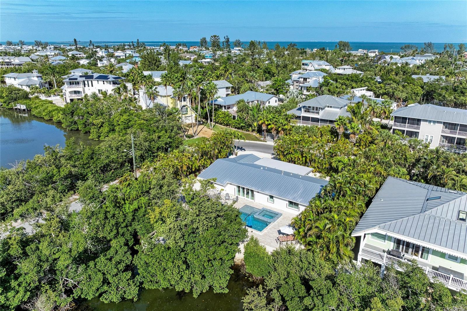 115 LOS CEDROS DR, ANNA MARIA, FL — photo 25