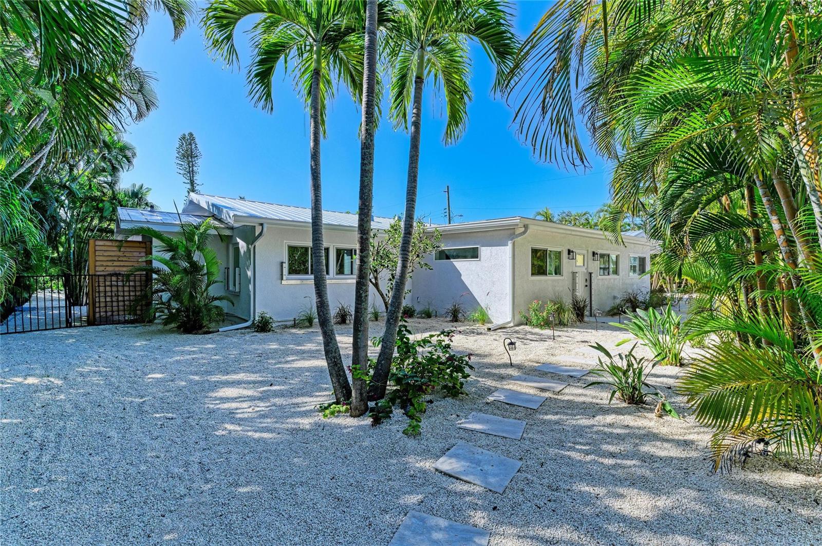 115 LOS CEDROS DR, ANNA MARIA, FL — photo 28