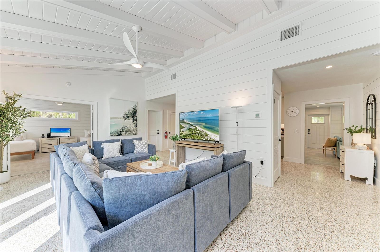 115 LOS CEDROS DR, ANNA MARIA, FL — photo 32