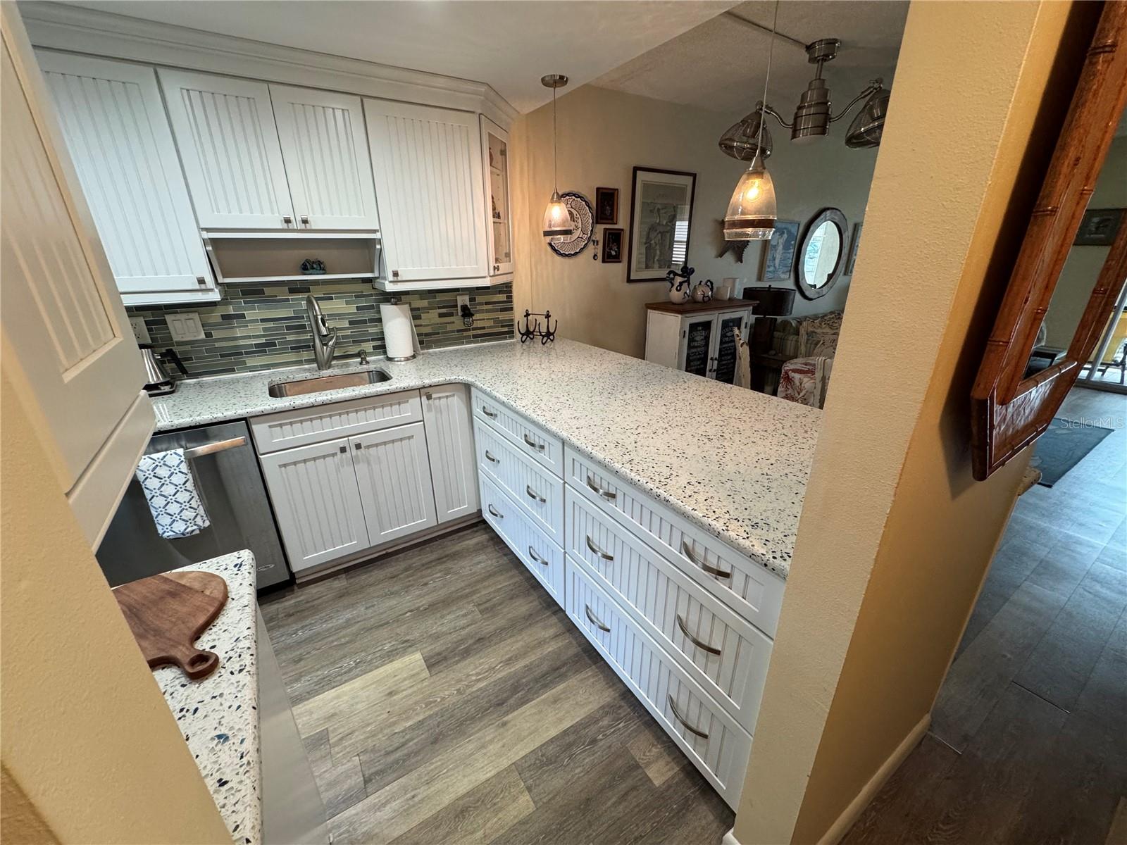 1400 TARPON CENTER DR #111, VENICE, FL — photo 10