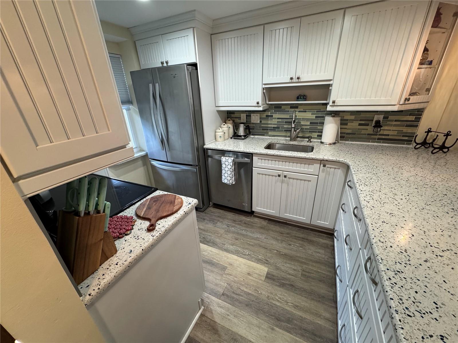 1400 TARPON CENTER DR #111, VENICE, FL — photo 12