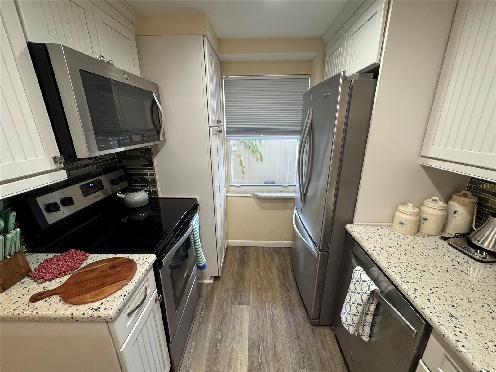1400 TARPON CENTER DR #111, VENICE, FL — photo 13