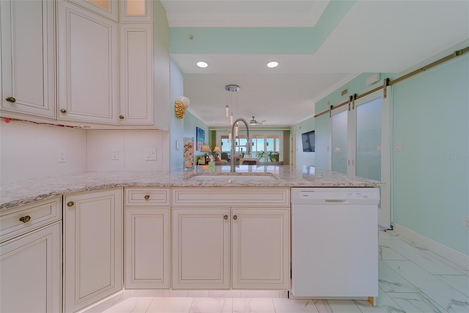 16450 GULF BLVD #565, NORTH REDINGTON BEACH, FL — photo 13