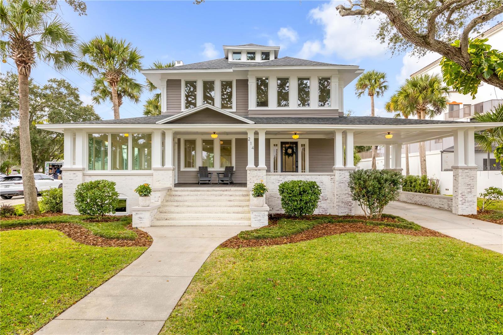 214 S RIVERSIDE DR, NEW SMYRNA BEACH, FL
