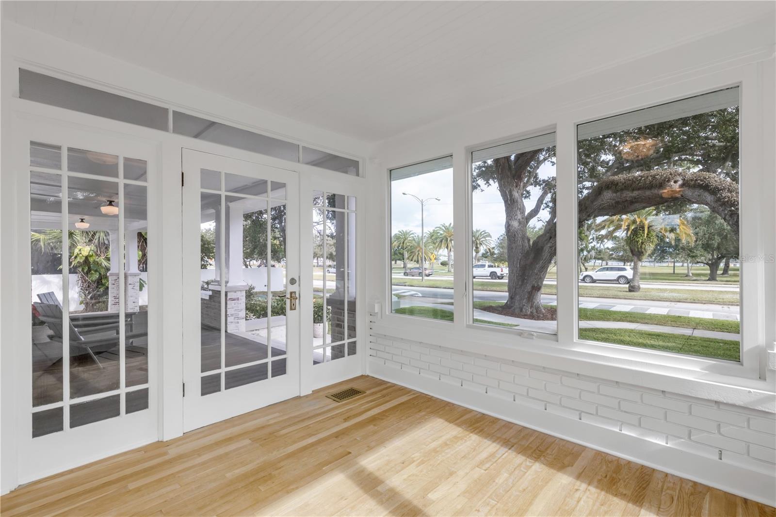 214 S RIVERSIDE DR, NEW SMYRNA BEACH, FL — photo 20
