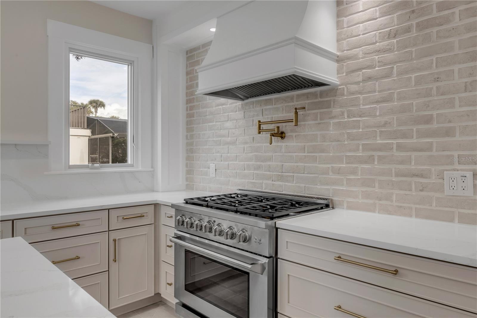 214 S RIVERSIDE DR, NEW SMYRNA BEACH, FL — photo 35