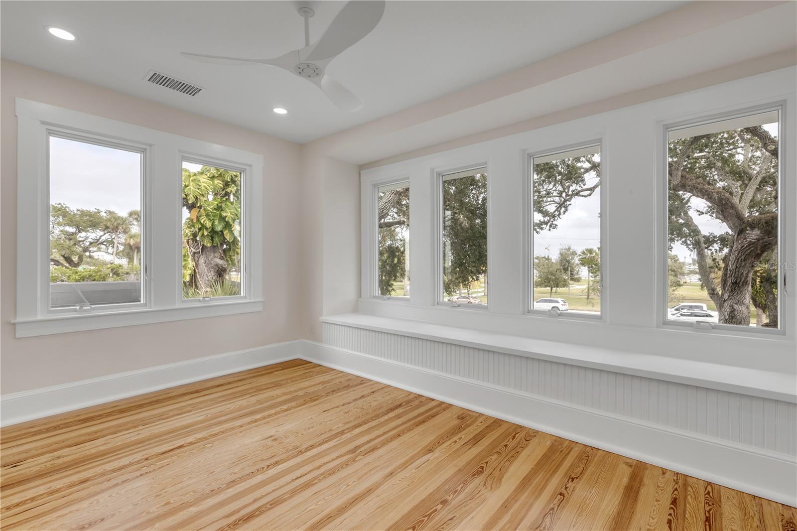 214 S RIVERSIDE DR, NEW SMYRNA BEACH, FL — photo 37