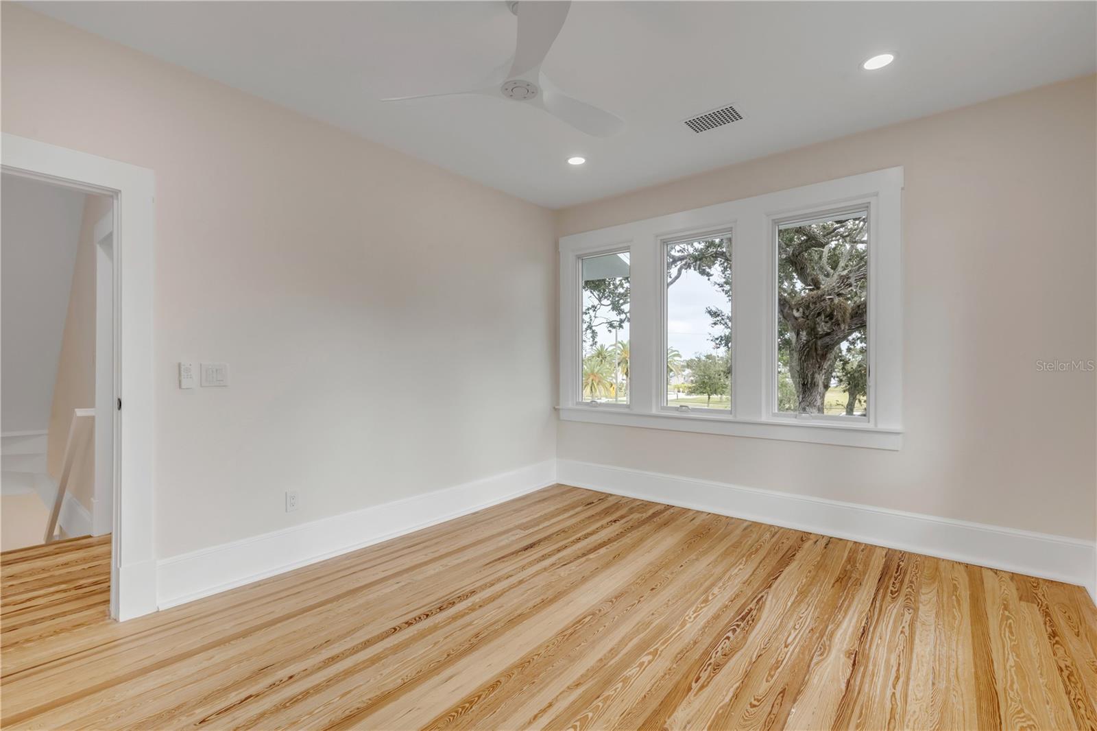 214 S RIVERSIDE DR, NEW SMYRNA BEACH, FL — photo 41