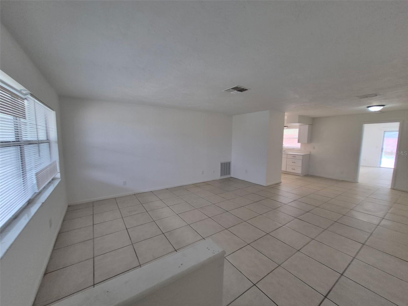 229 W CASURINA PL, BEVERLY HILLS, FL — photo 4