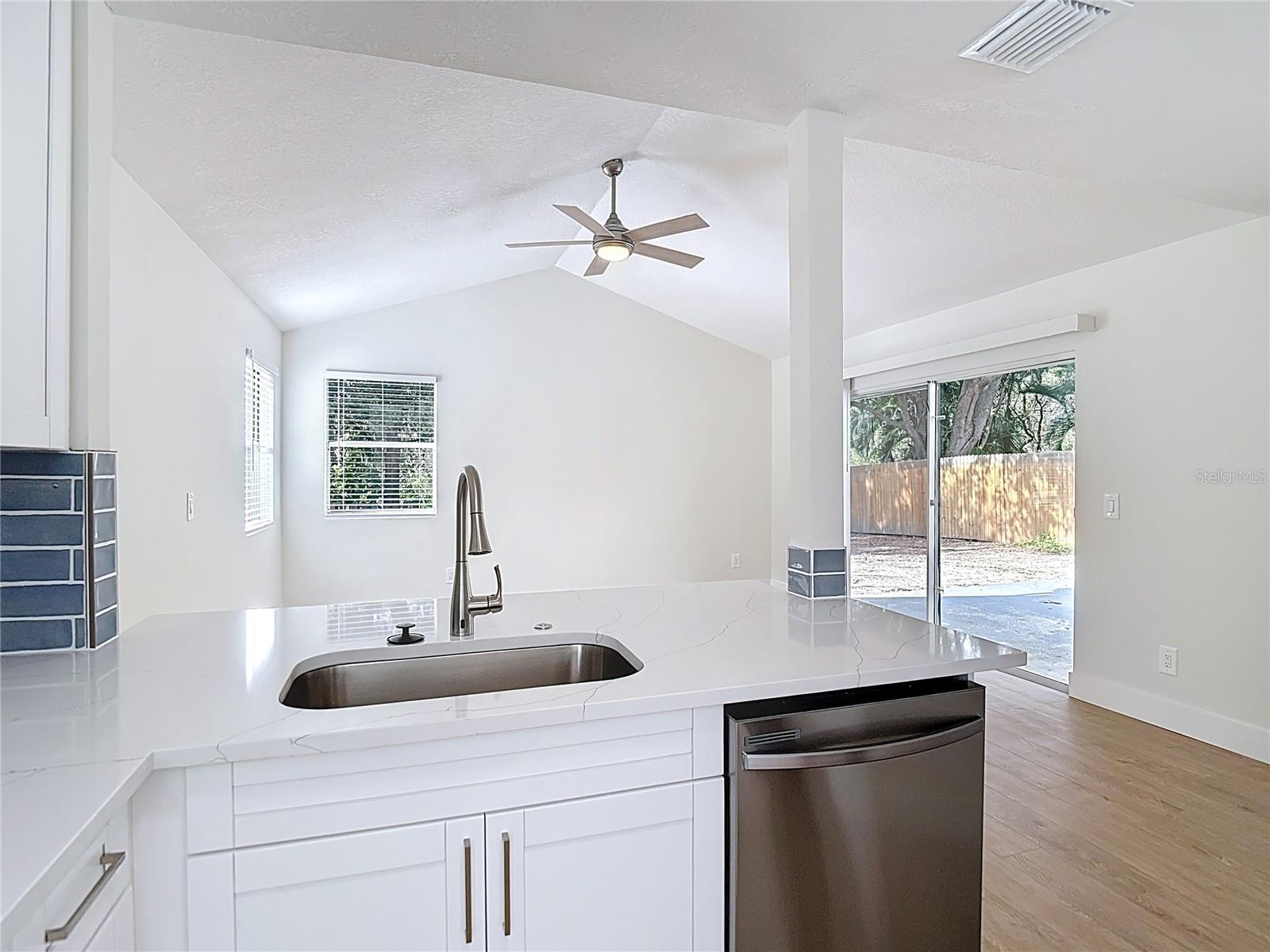 2013 GLEN FORGE ST, BRANDON, FL — photo 28