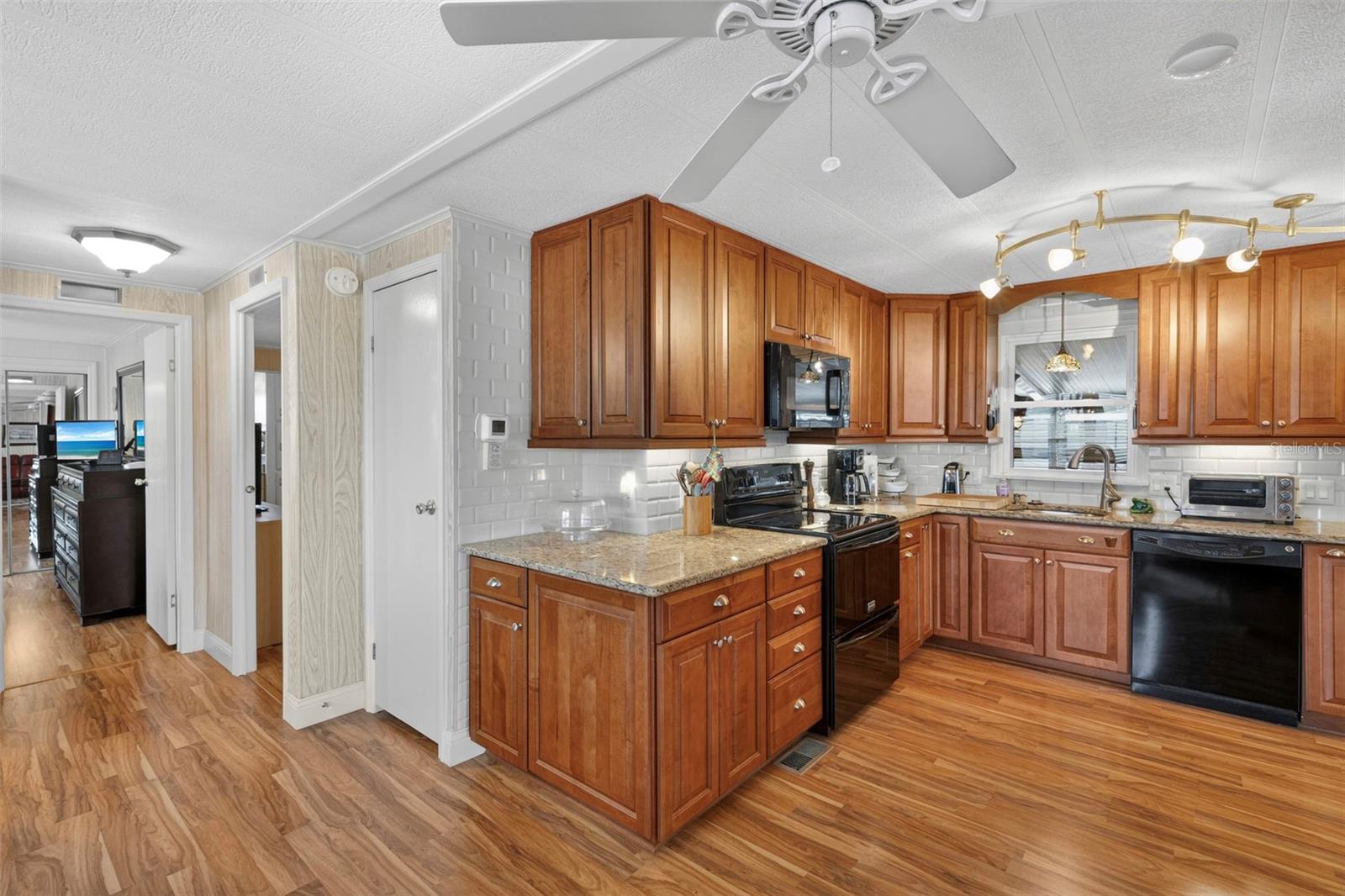 320 LA COSTA, NORTH PORT, FL — photo 11