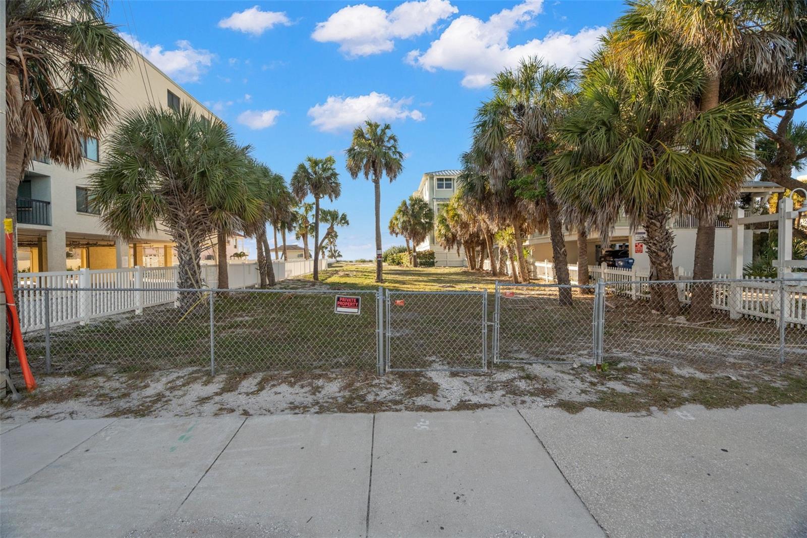 1306 GULF BLVD, INDIAN ROCKS BEACH, FL — photo 5