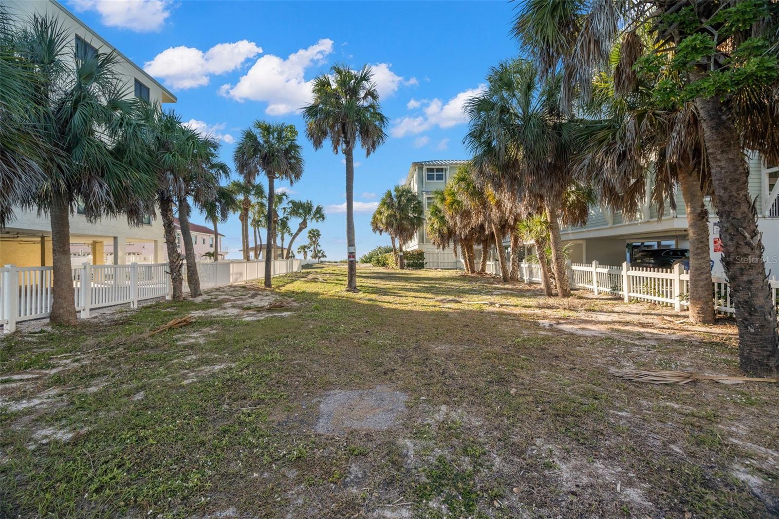 1306 GULF BLVD, INDIAN ROCKS BEACH, FL — photo 7