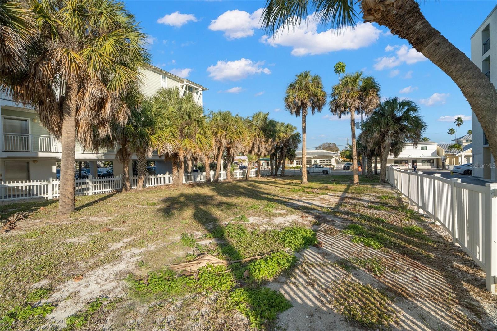 1306 GULF BLVD, INDIAN ROCKS BEACH, FL — photo 10