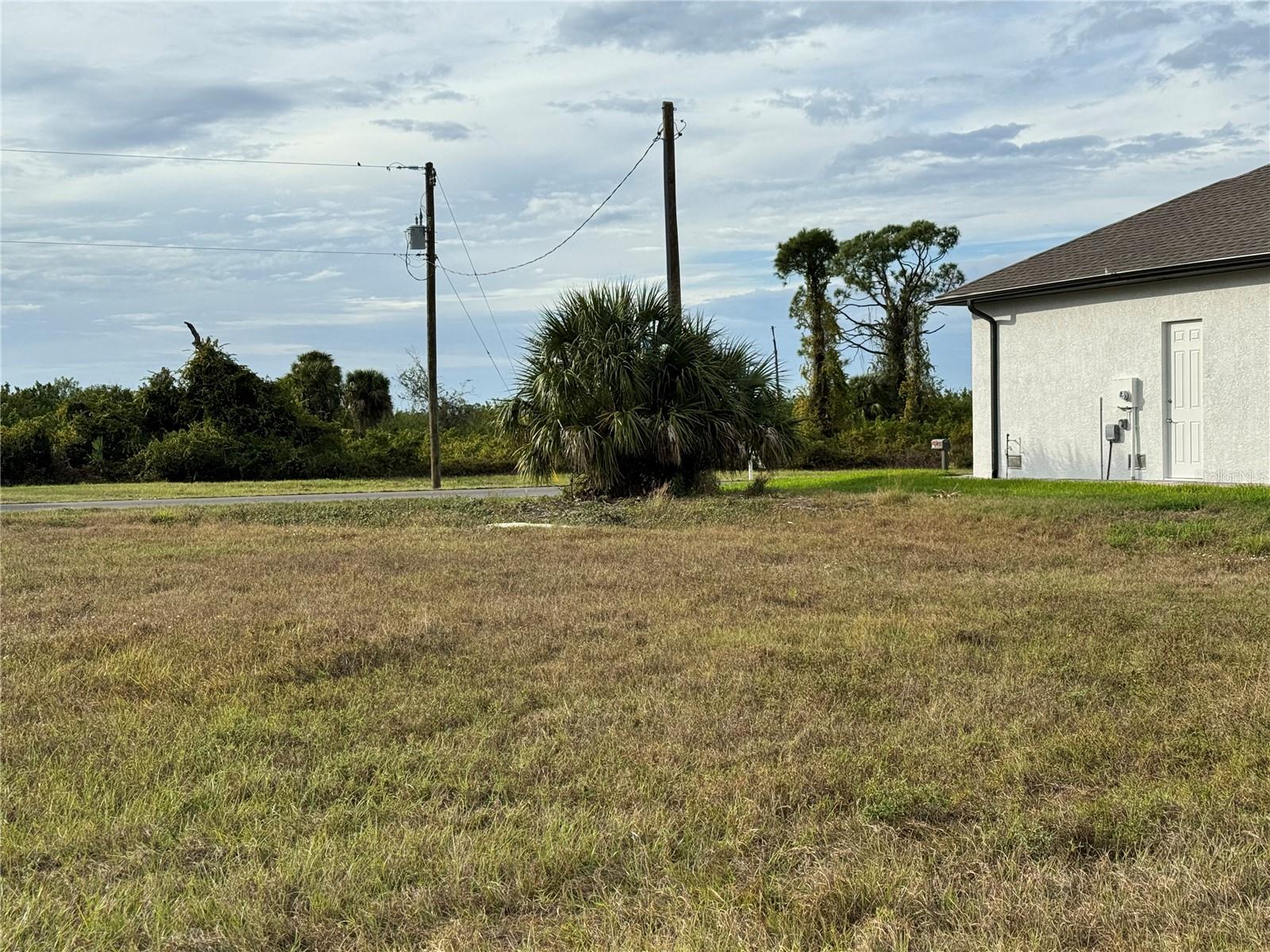 176 W PINE VALLEY LN, ROTONDA WEST, FL — photo 17